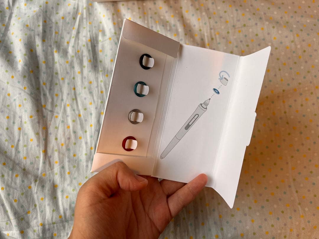 WACOM液タブ cintiq Pro DTH-1320/K0