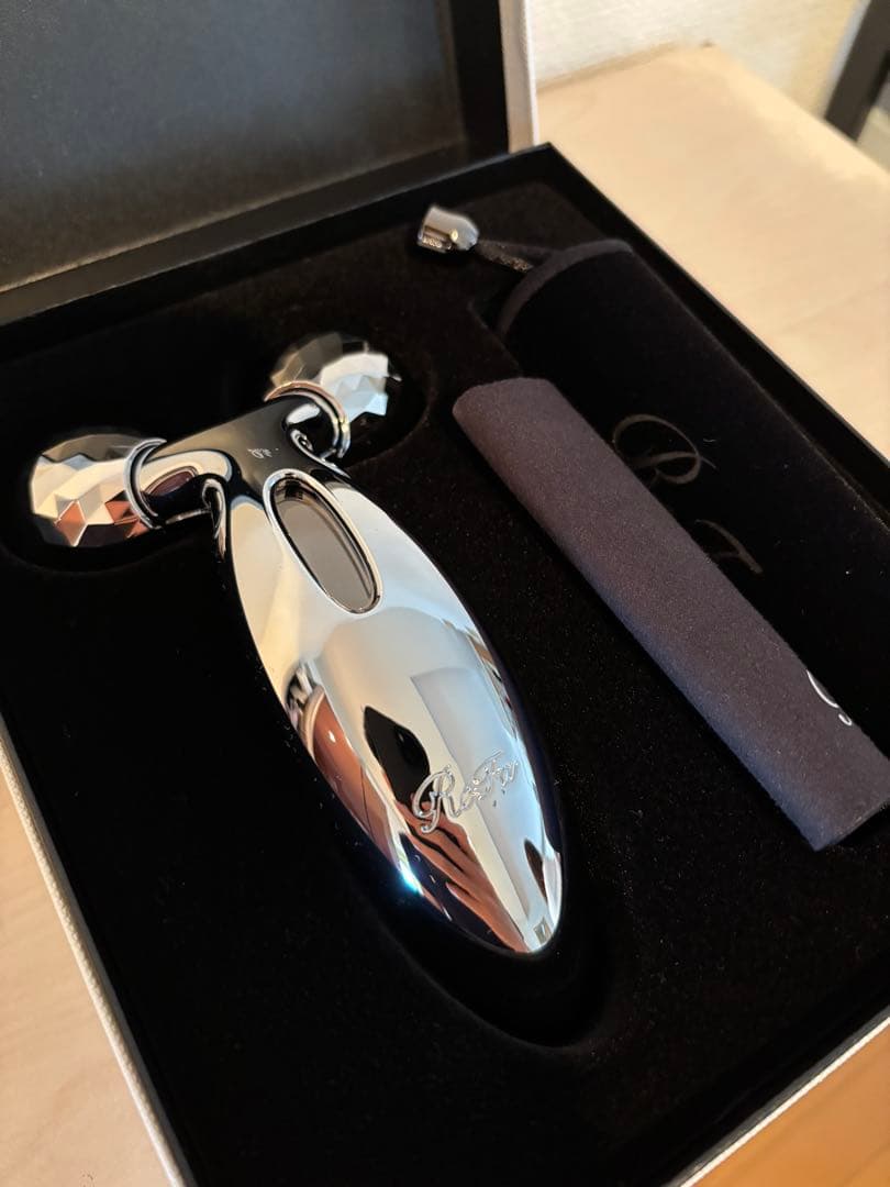 【未使用品】リファカラット　ReFa CARAT