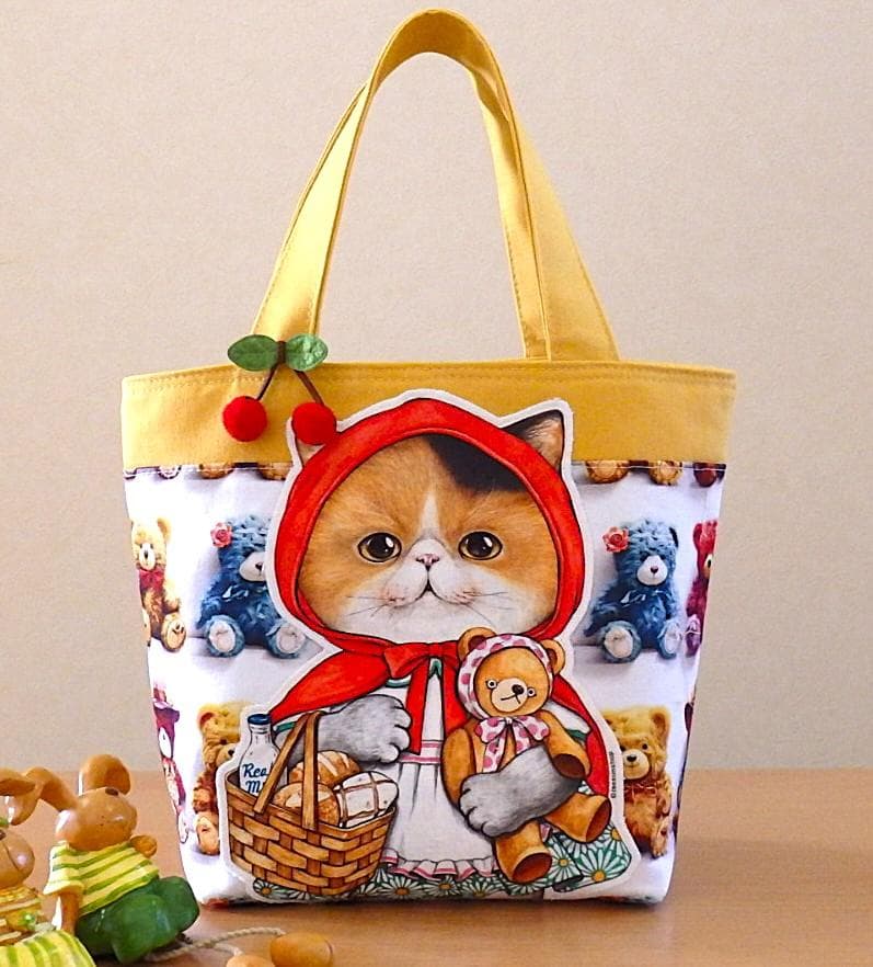 可愛い紙袋型トートバッグとお子様コスメポーチ他4点のおまとめ