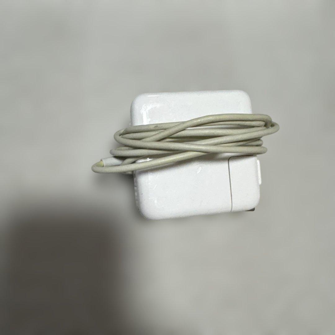 MacBook Air 2017 256GB Magic Mouse2付き