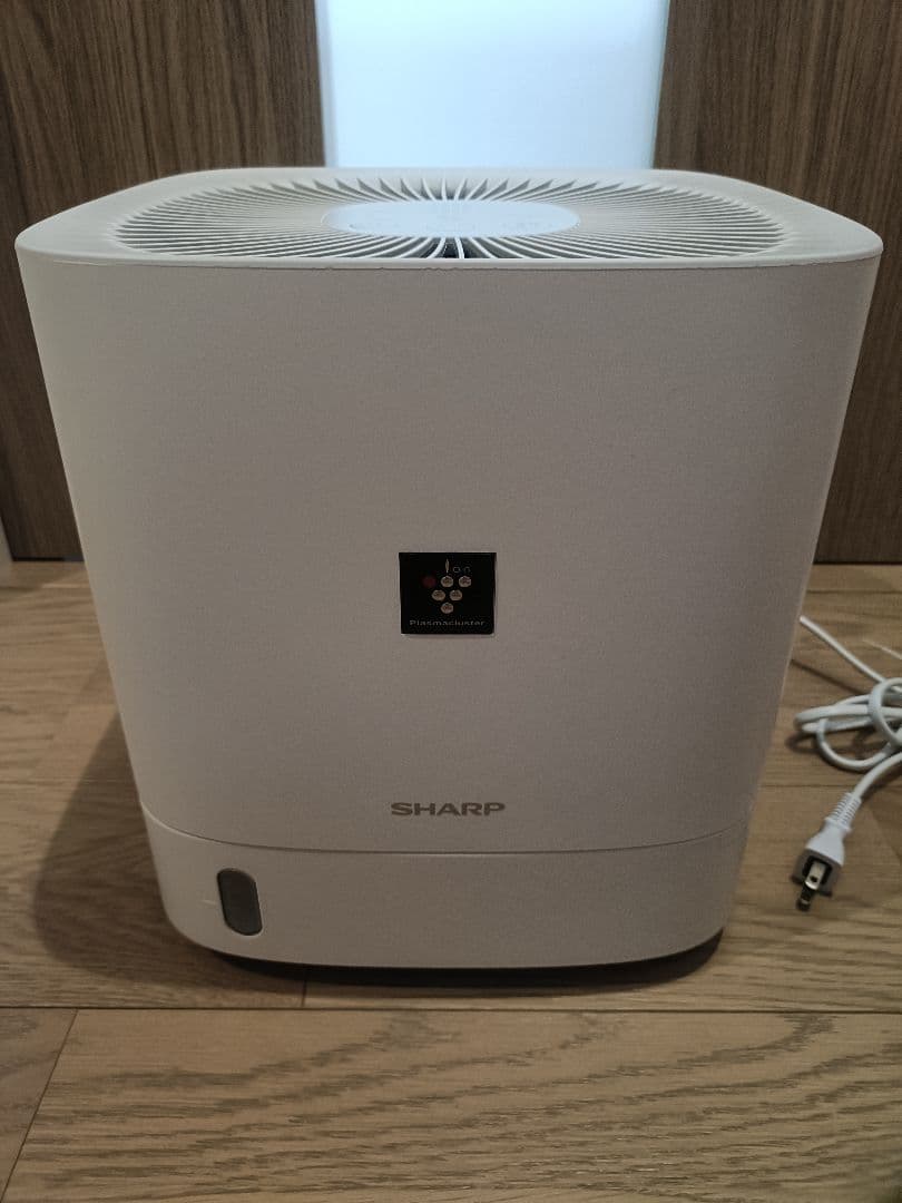 SHARP 衣類乾燥除湿機　CV-P60