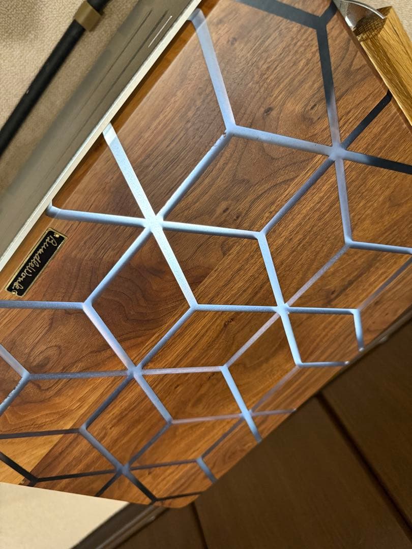 WANTKEYCAMP オマージュ/脚付シェルコン＋ウォルナット×レジン