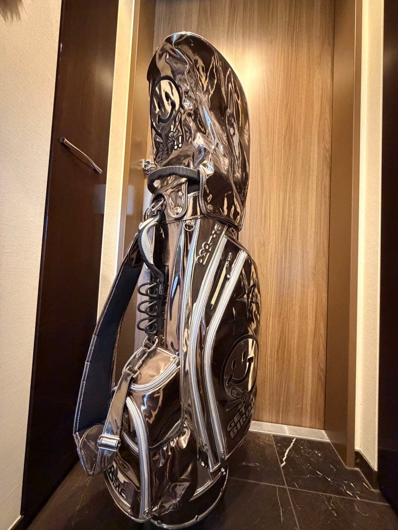 ひ*り様 GET BIRDIE シルバーゴルフバッグ