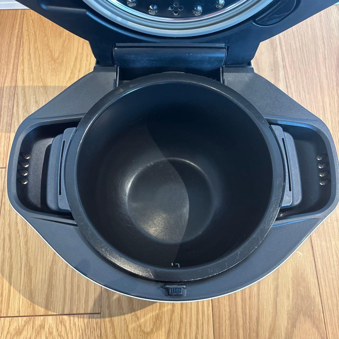 KN-HW16G-W ホットクック　ヘルシオ　1.6L