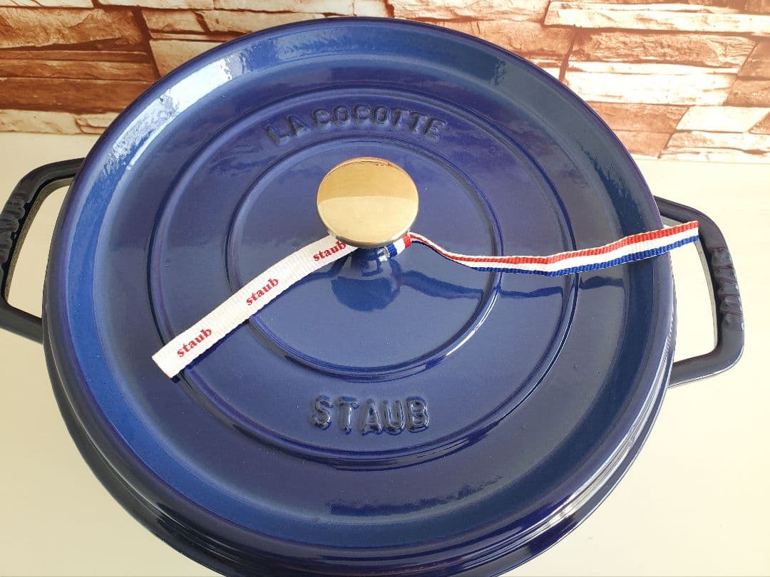 【美品/値下げ中】staub ピコ・ココット ラウンド ロイヤルブルー　ストウブ