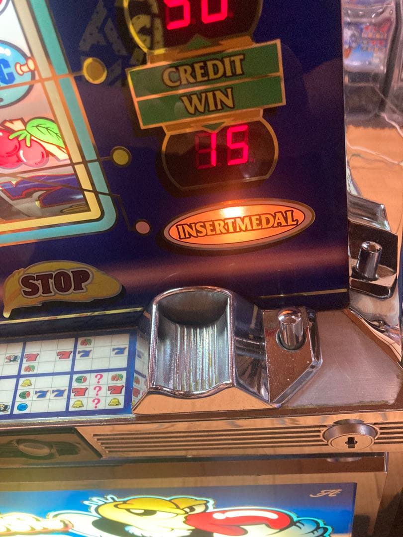 大人気!! スロット実機 クランキーコンドル ユニバーサル 4号機 パチスロ