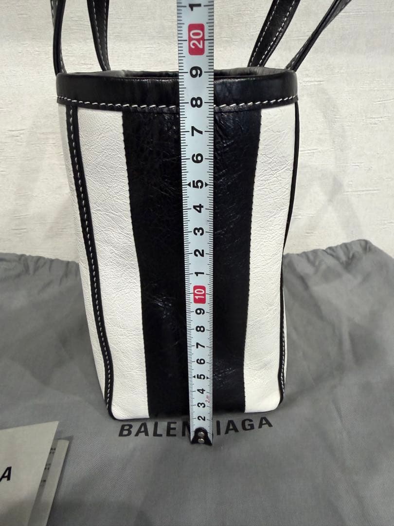 け*い様 未使用品BALENCIAGA ストライプハンドバッグ