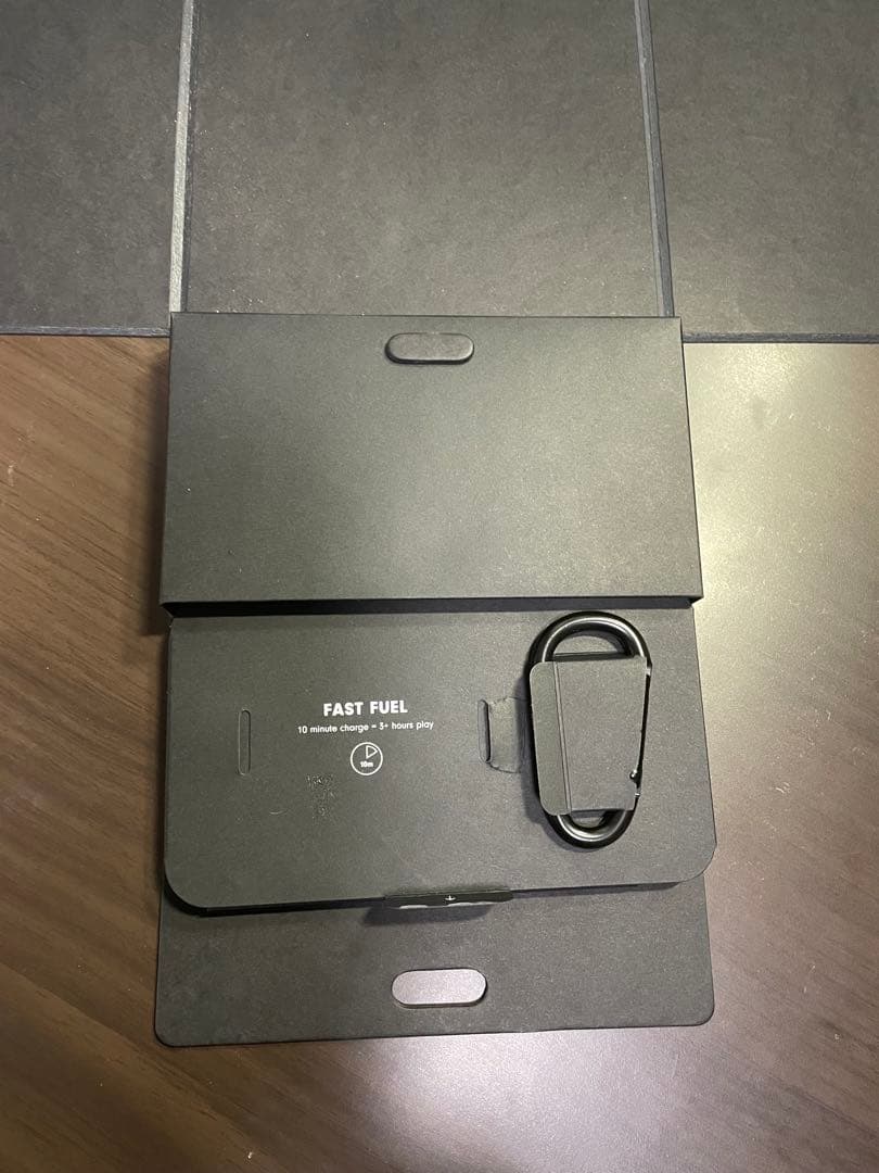 Beats by Dr.Dre Solo Pro ノイズキャンセリングヘッドホン