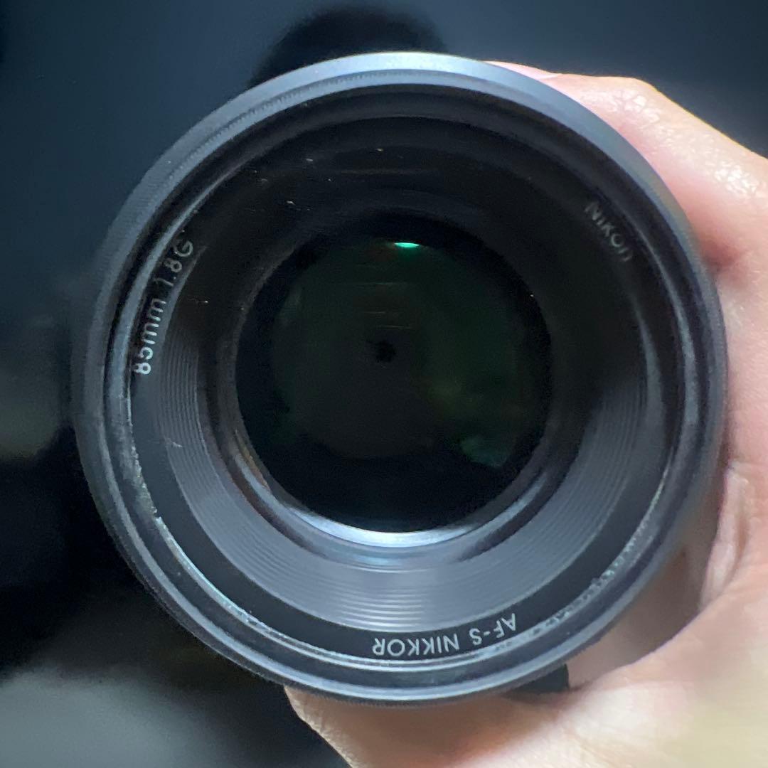 Nikon AF-S NIKKOR 85mm f/1.8G（純正フィルター付属）