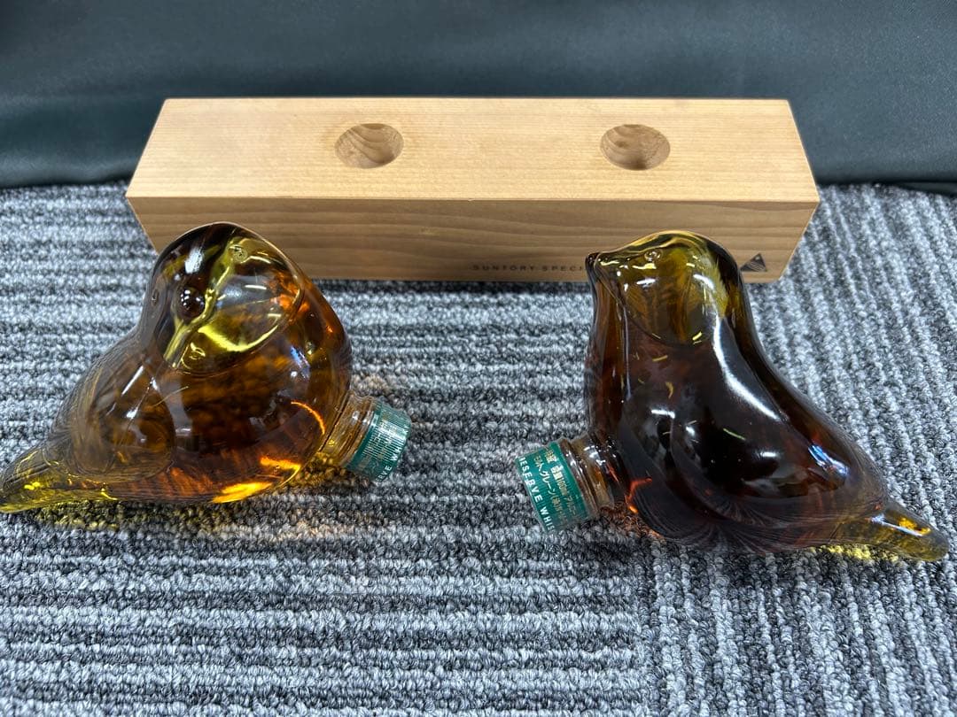サントリー バードボトル ウイスキー 小鳥