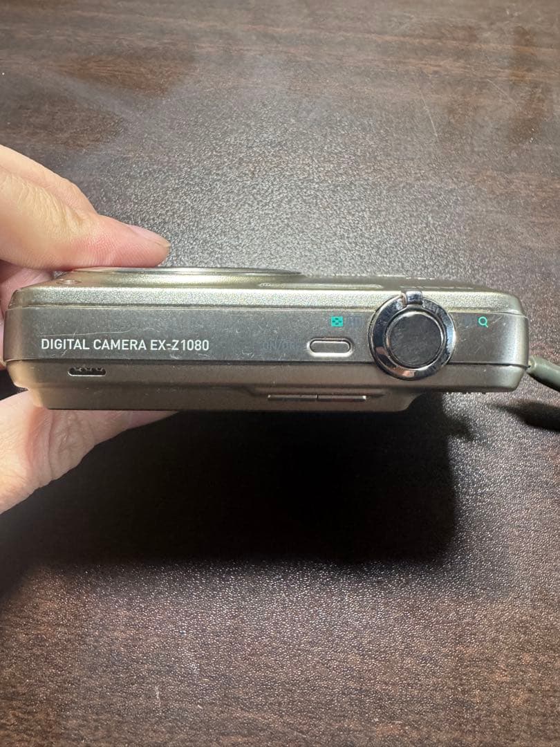 G1795 CASIO EXILIM EX-Z1080 動作確認済み