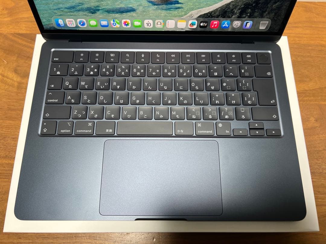 美品❗️MacBook Air 2022 M2チップ　ミッドナイト