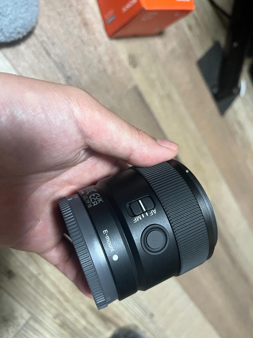 ティエス 美品　SONY E11mm F1.8(sel11f18)