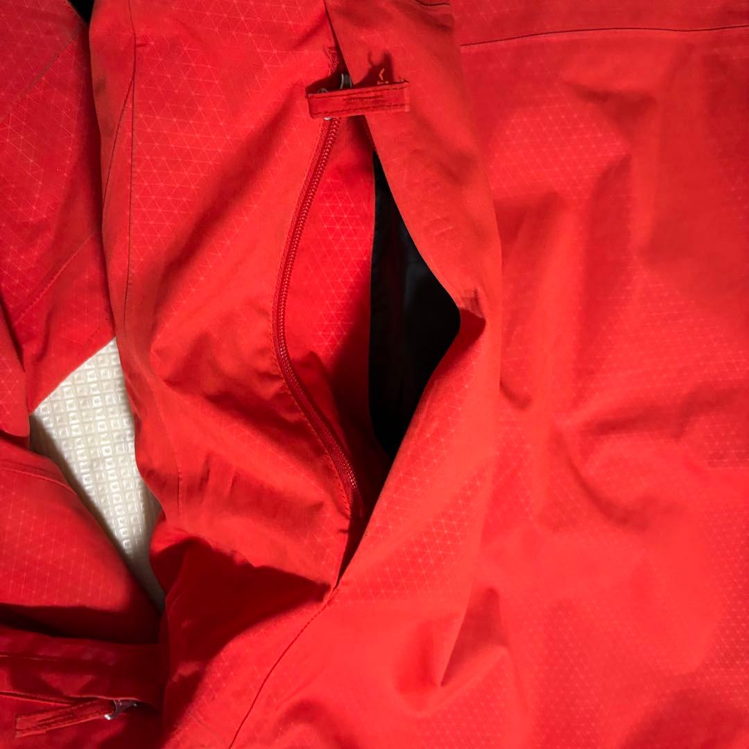 phenix フェニックス　スキー　スノーボードウェア　ジャケット