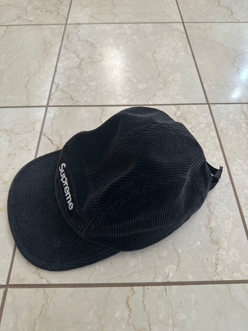 Supreme 黒 コーデュロイキャップ