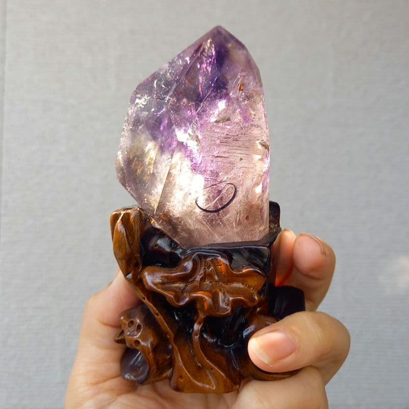 水入り水晶★スーパーセブン原石◼️台座付　C