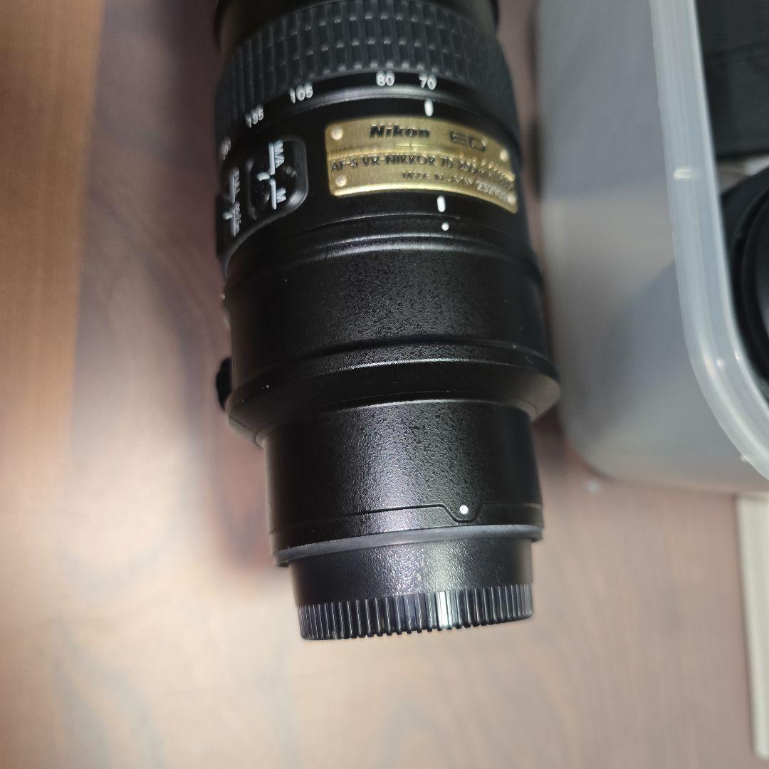 Nikon AF-S VR NIKKOR 70-200mm ズームレン