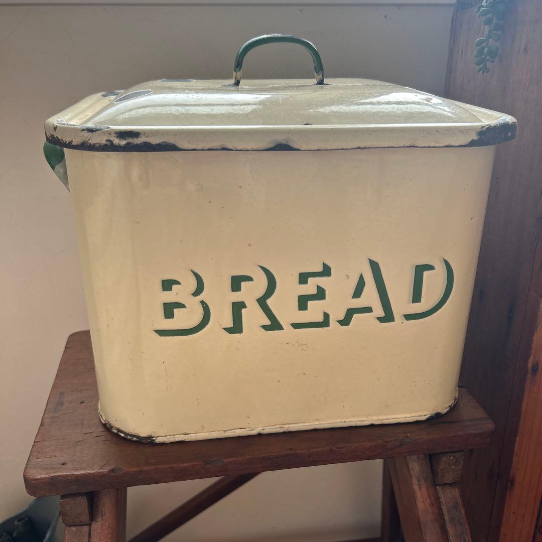 アンティーク　ブレッドボックス