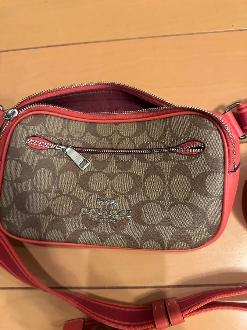 COACH ボディバッグ レッド/ブラウン