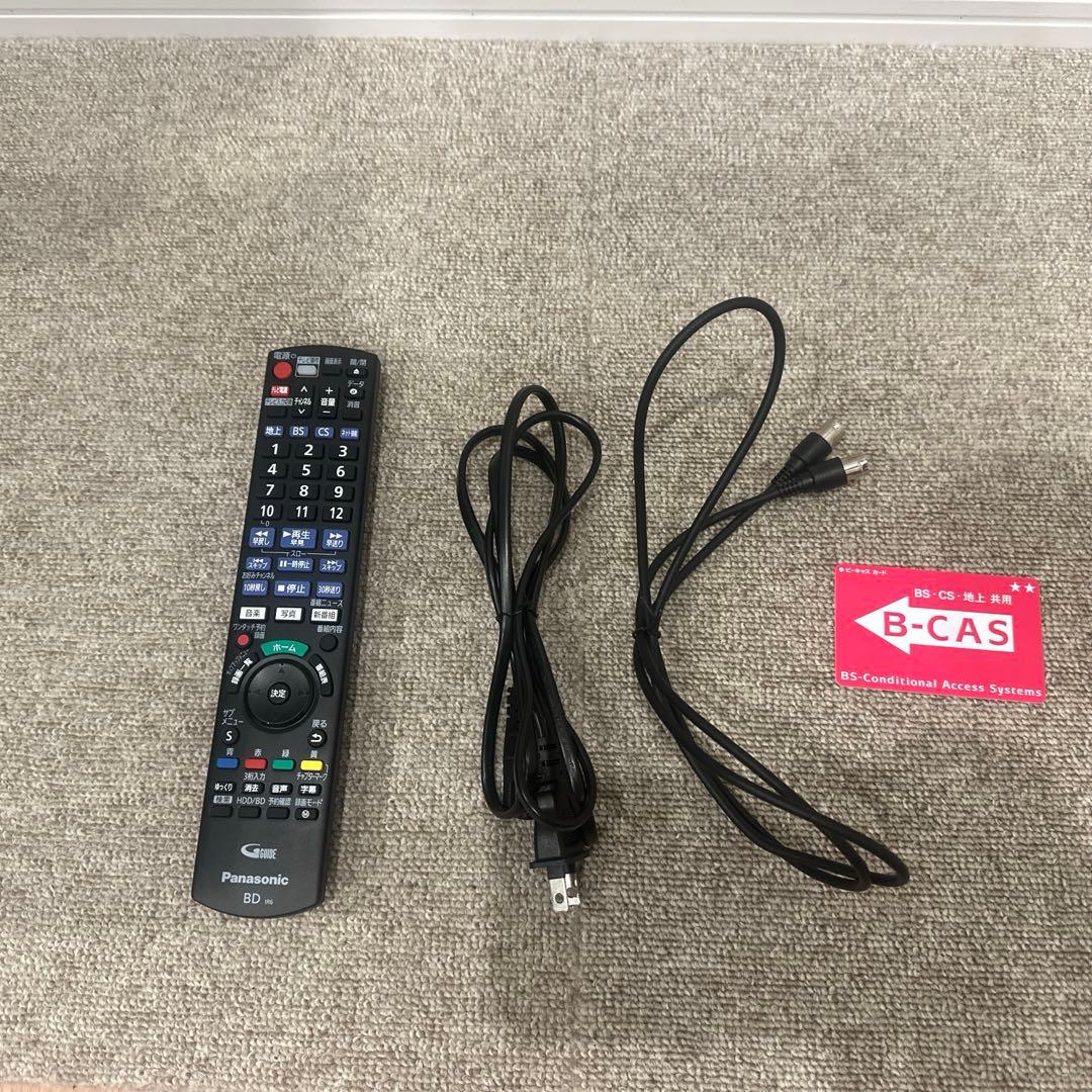 DMR-2W203 付属品➕もう1本テレビ線とHDMIケーブル付けてます。