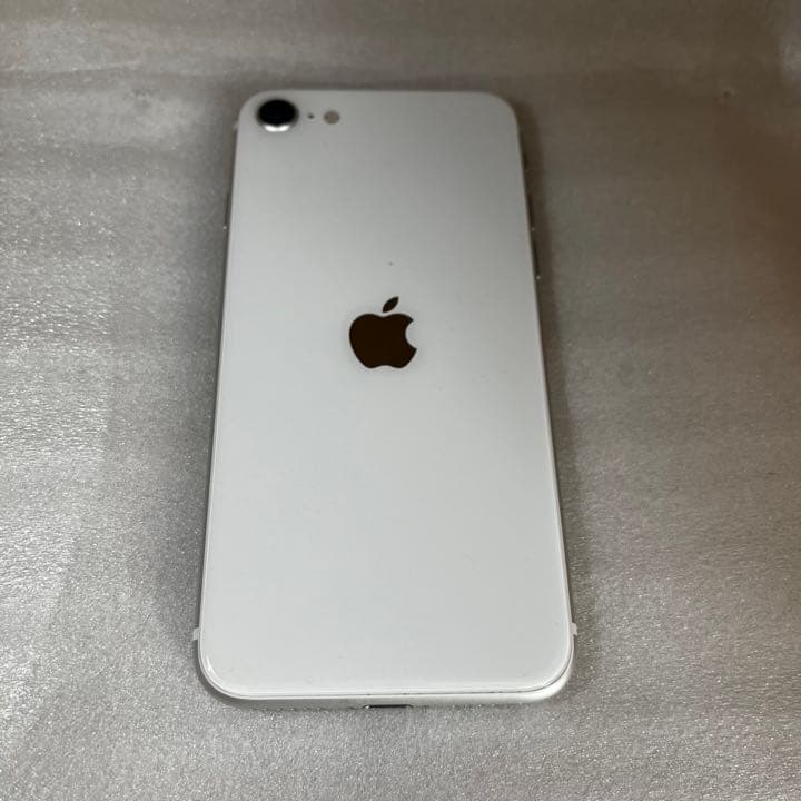 iPhone SE 第2世代 (SE2) ホワイト 128GB docomo