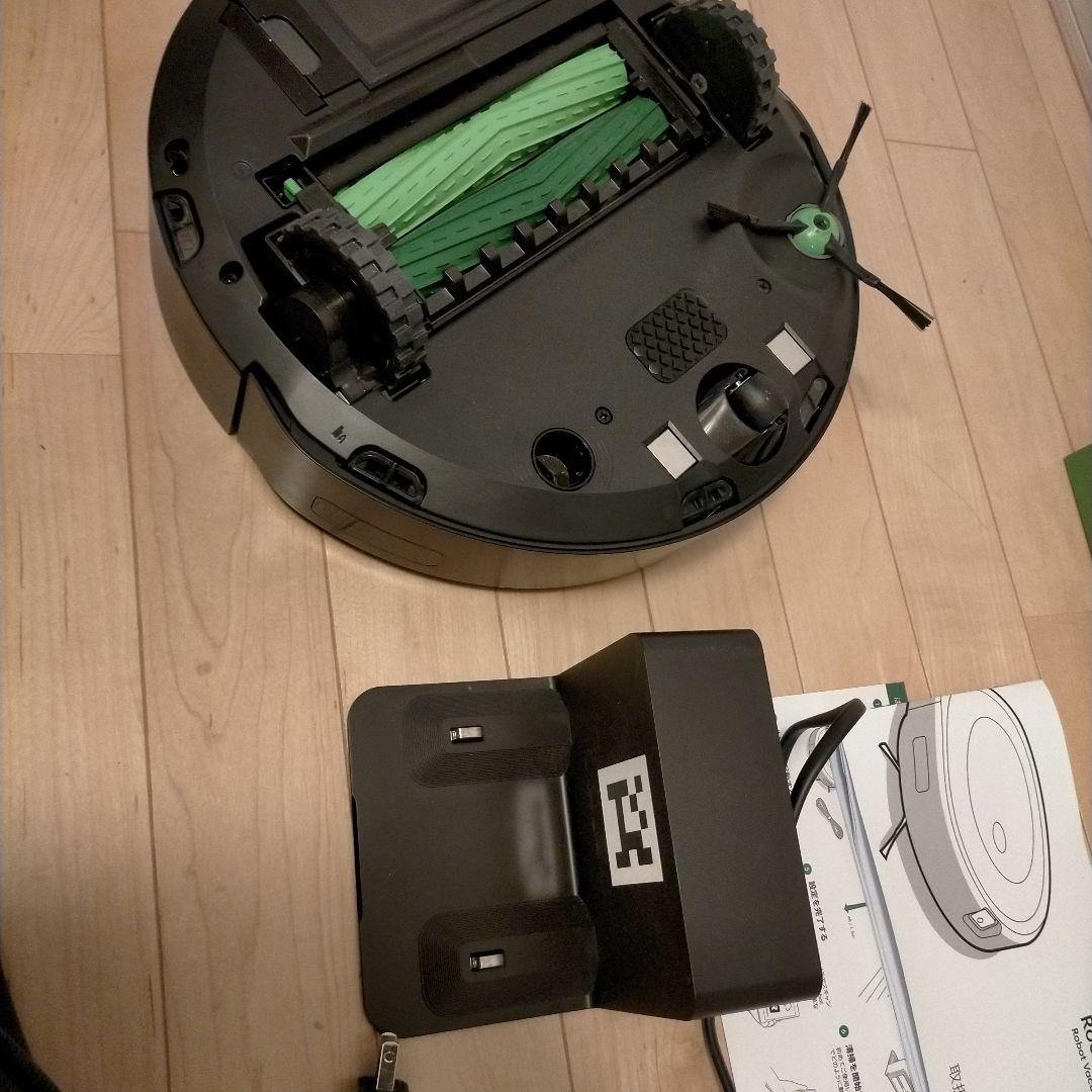 iRobot Roomba j7 本体 充電ドック付き