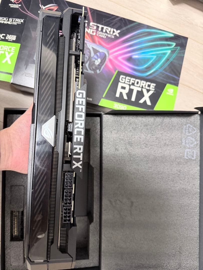 【美品】ROG STRIX RTX3090 OC 24GB非喫煙環境