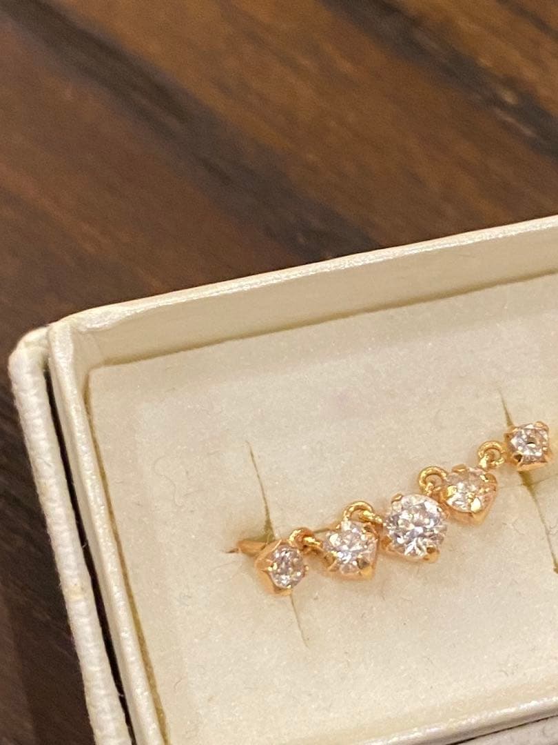 夜まで K18 スタッドピアス 2ホール用 刻印あり 5石