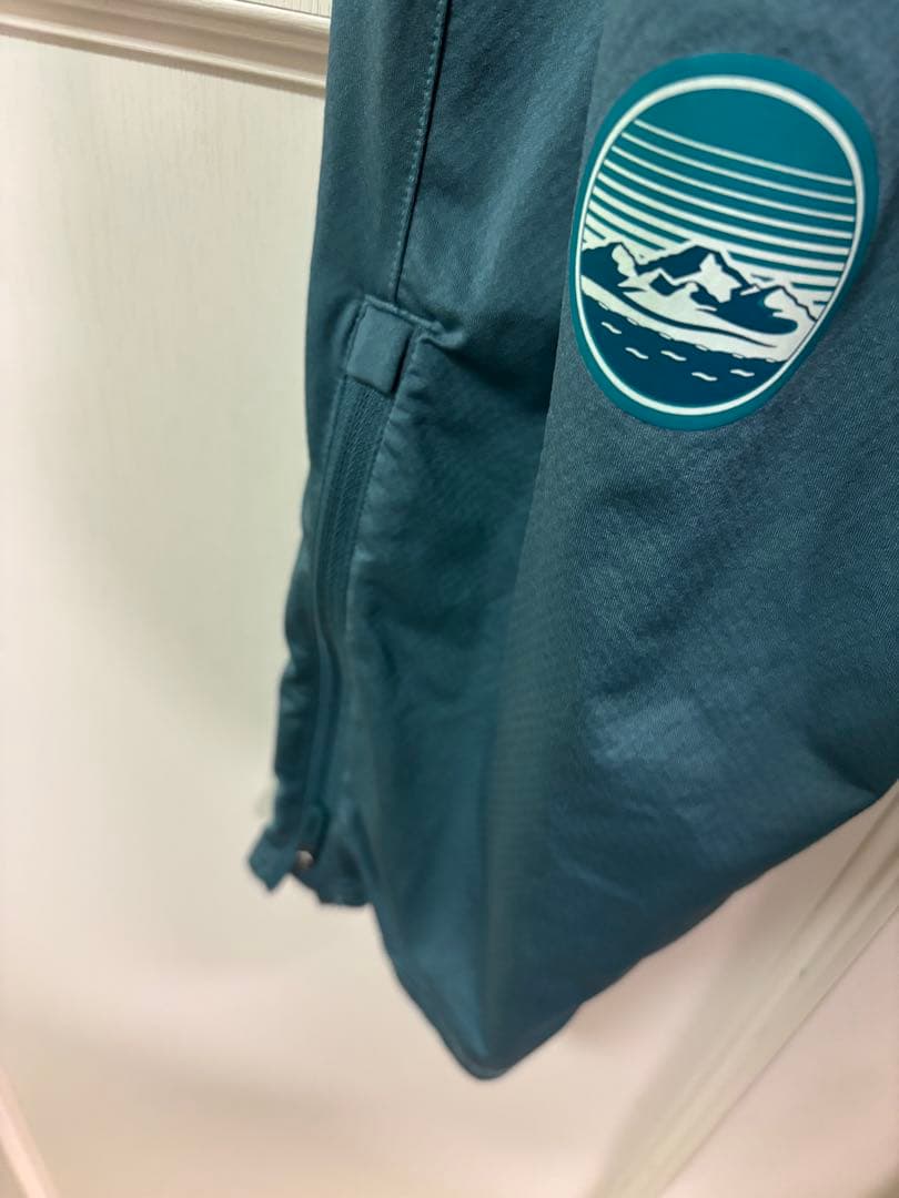 adizero 駅伝　ウィンドブレーカー