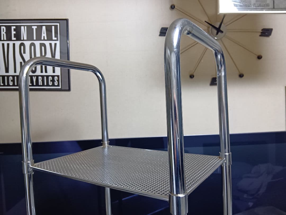 希少　1980's　スペースエイジ　パンチングメタル　ステン　シェルフ　ワゴン