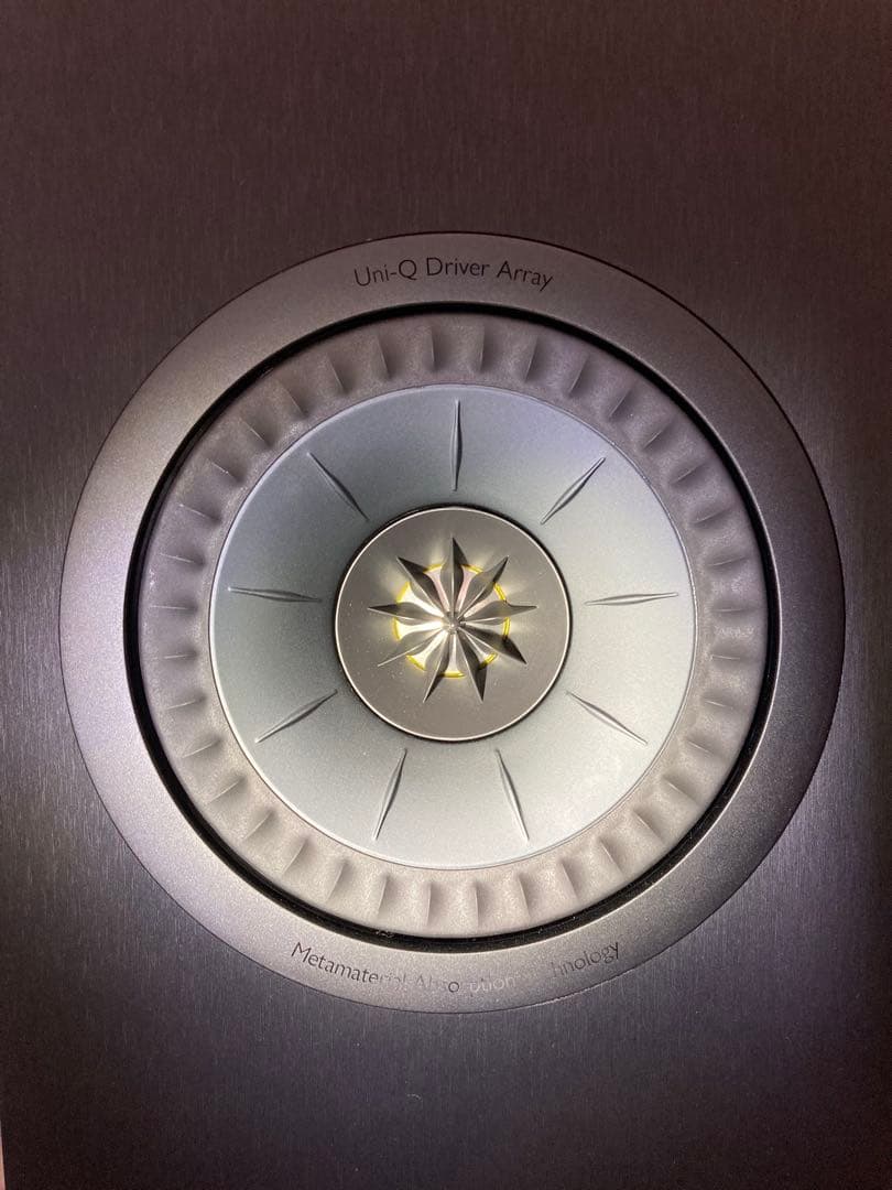 スピーカー・ウーファー KEF Q1 