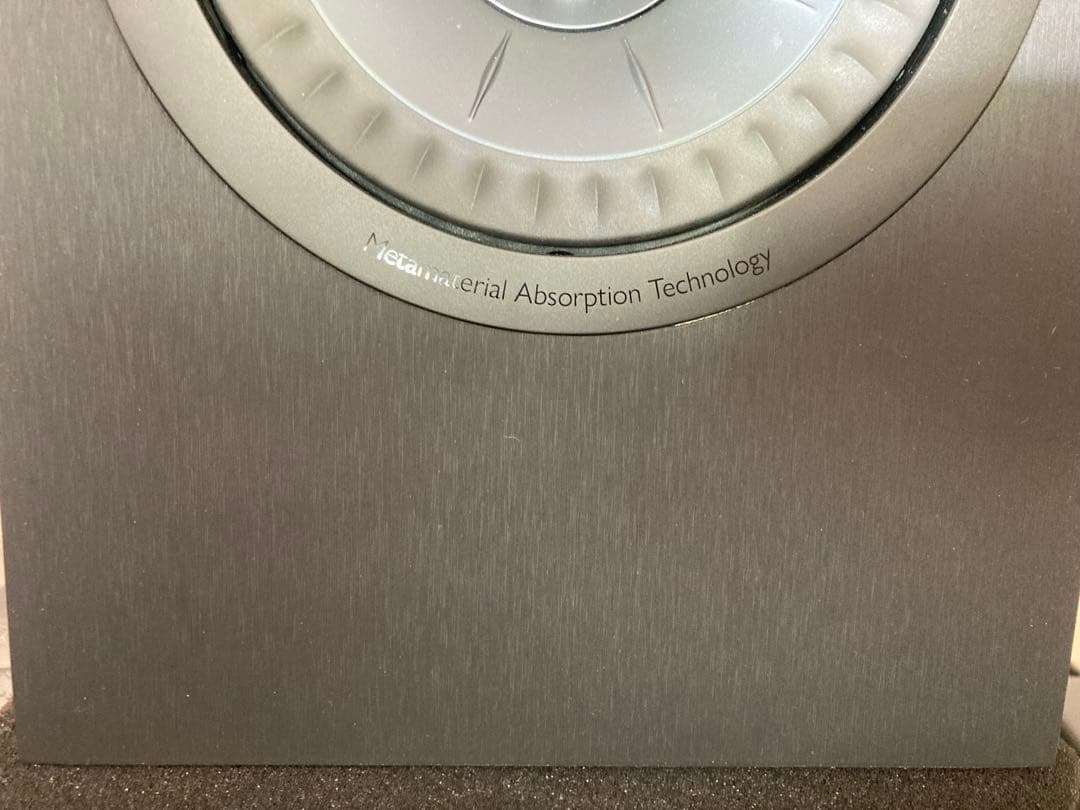 スピーカー・ウーファー KEF Q1 