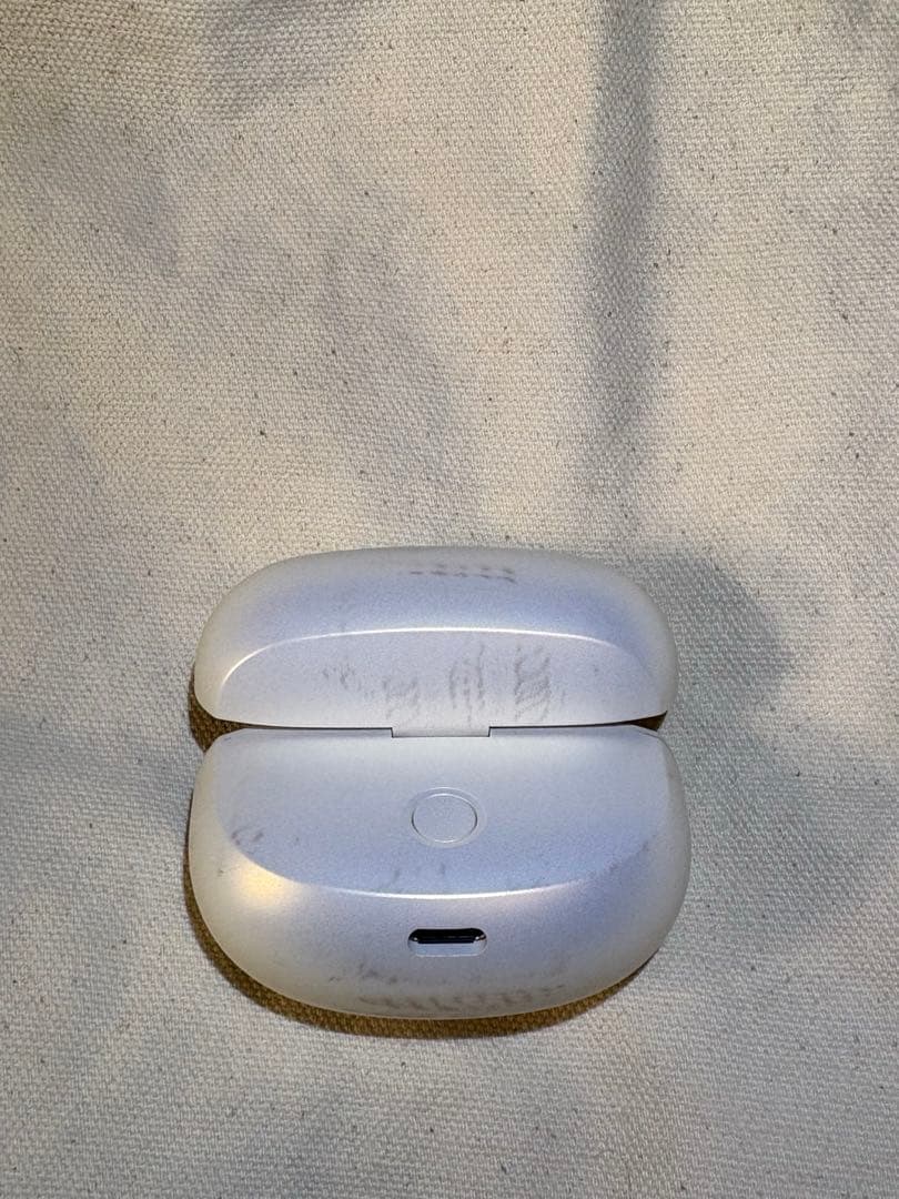【最終値下げ】Bose Ultra Open Earbuds 充電ケースホワイト