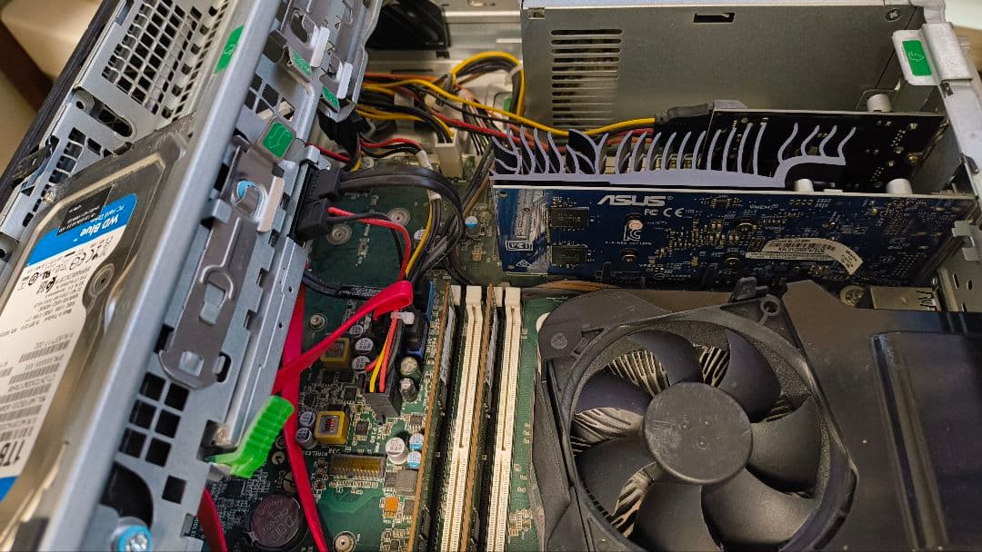 Windowsデスクトップ HP EliteDesk G4 SFF GT1030 MEM16GB