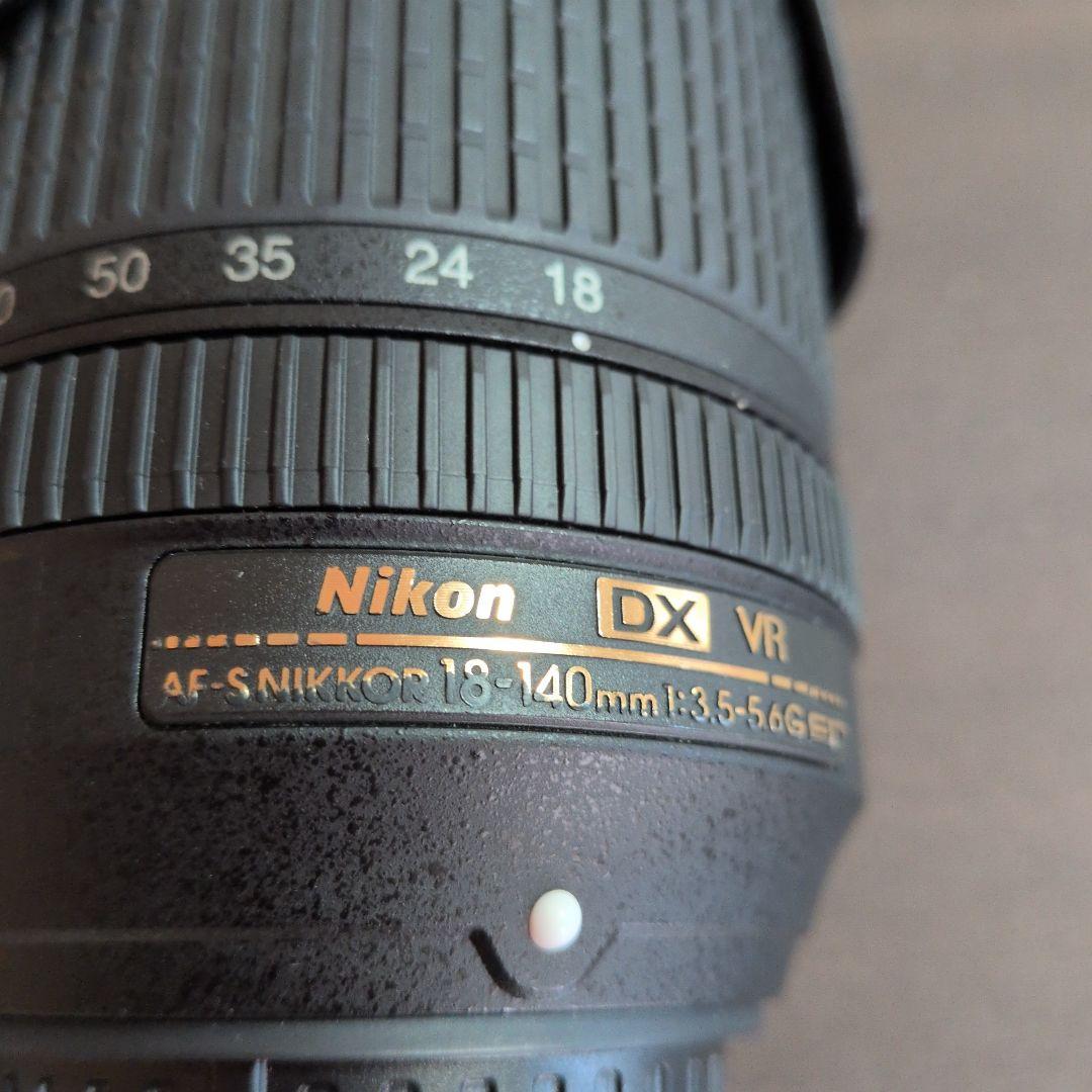 NIKONズームレンズ18-140mm Fマウント