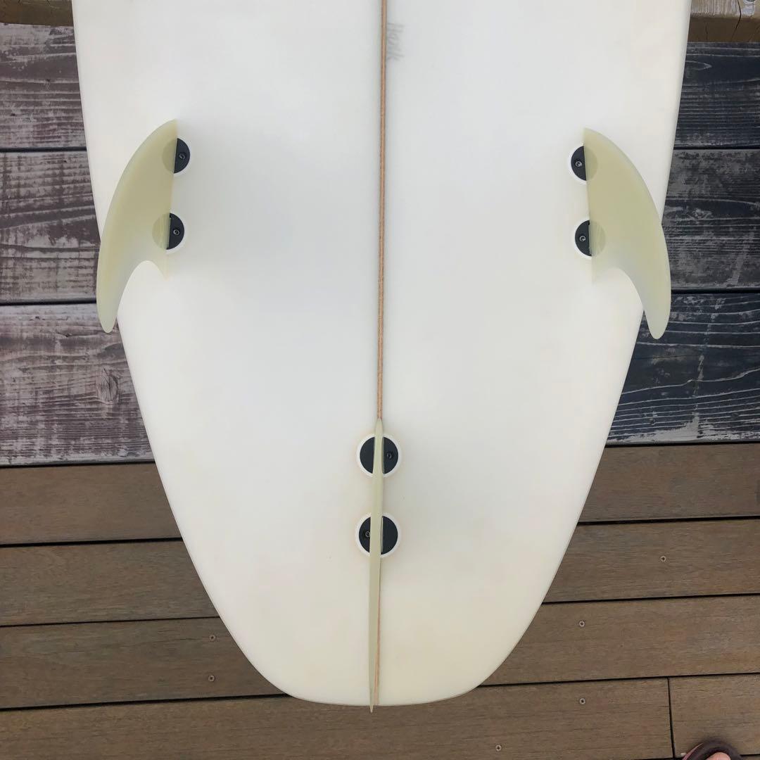 良品訳ありSWELLサーフボード6'2\"クリスタルデッキグリップハードケース付き