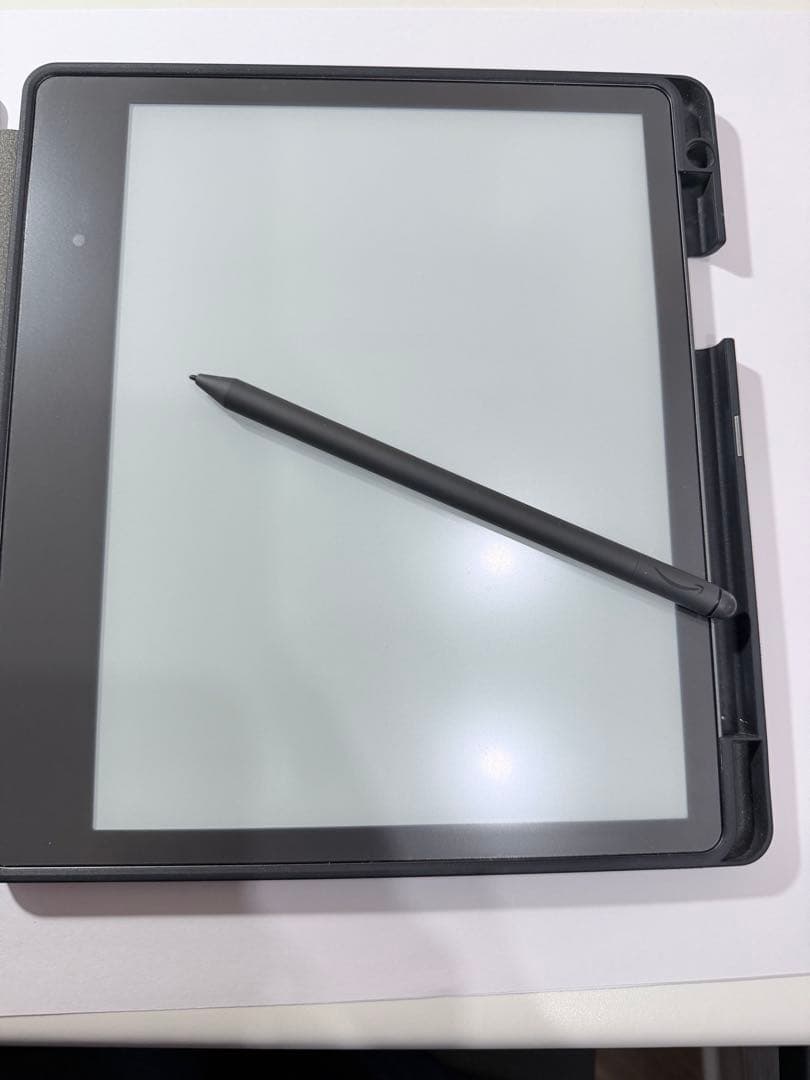 KindleScribe (16GB) 10.2インチ　プレミアムペン付