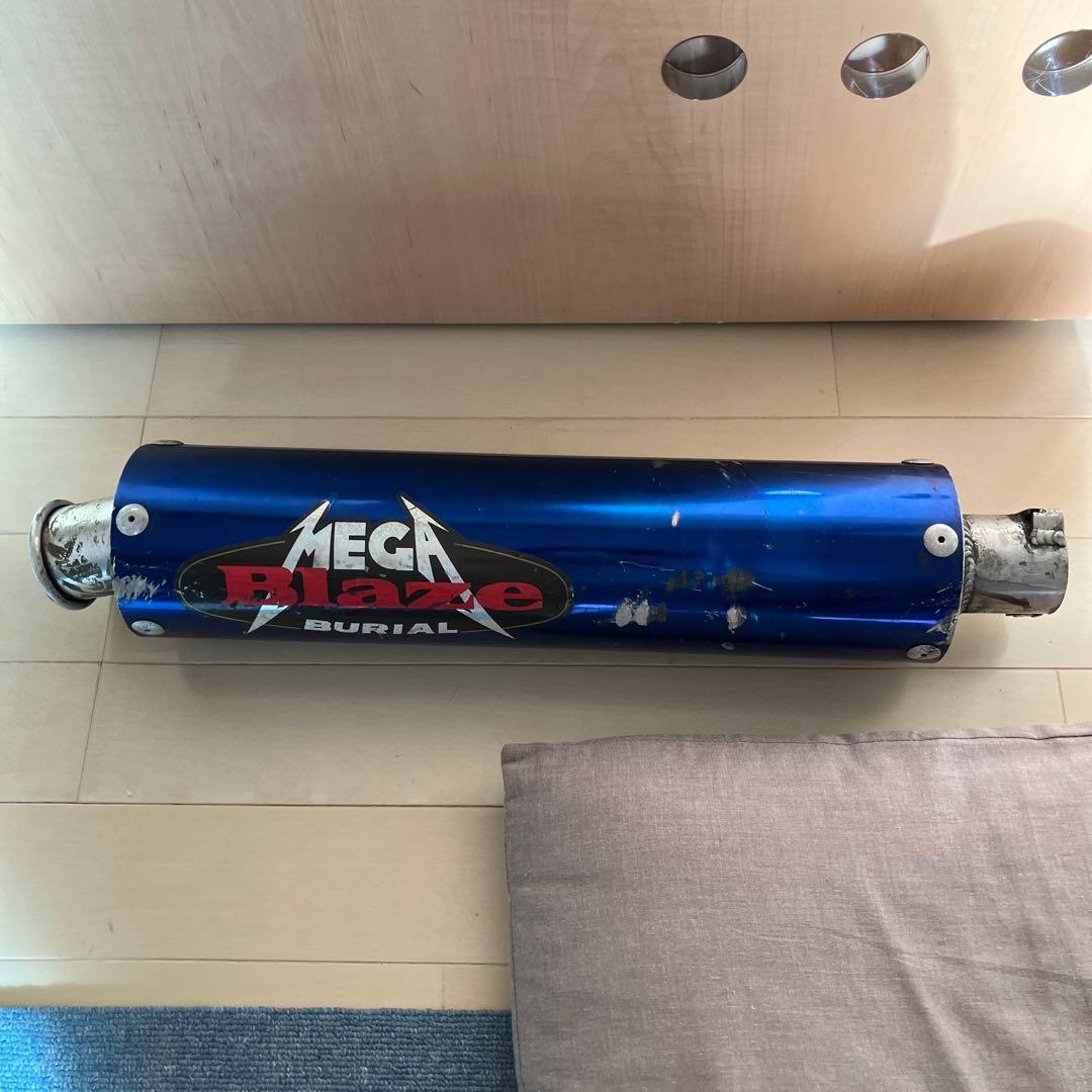 ns-1 マフラー　ベリアルのサイレンサー付き