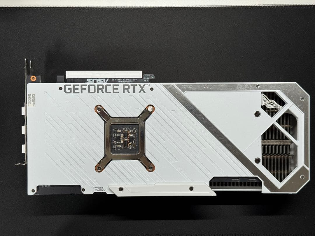 グラフィックボード・グラボ・ビデオカード ROG STRIX RTX3070 White Edition OC 8GB
