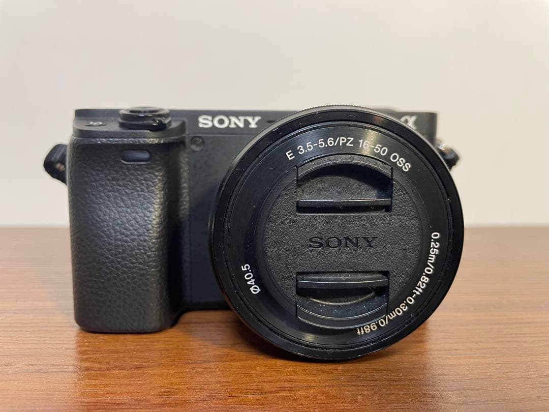 【値下】SONY α6400 レンズ3本付き　運動会・夜景に◎・SD・HDMI付