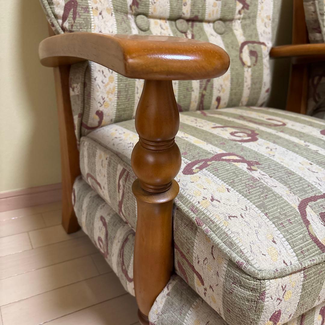 木製ストライプ模様　１人掛けソファ