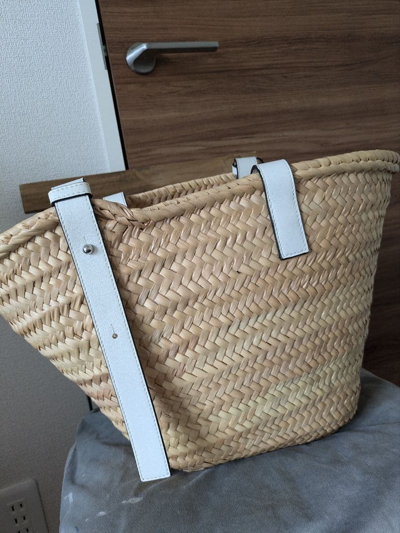 LOEWE バスケットバッグ　かごバッグ　白　ホワイト