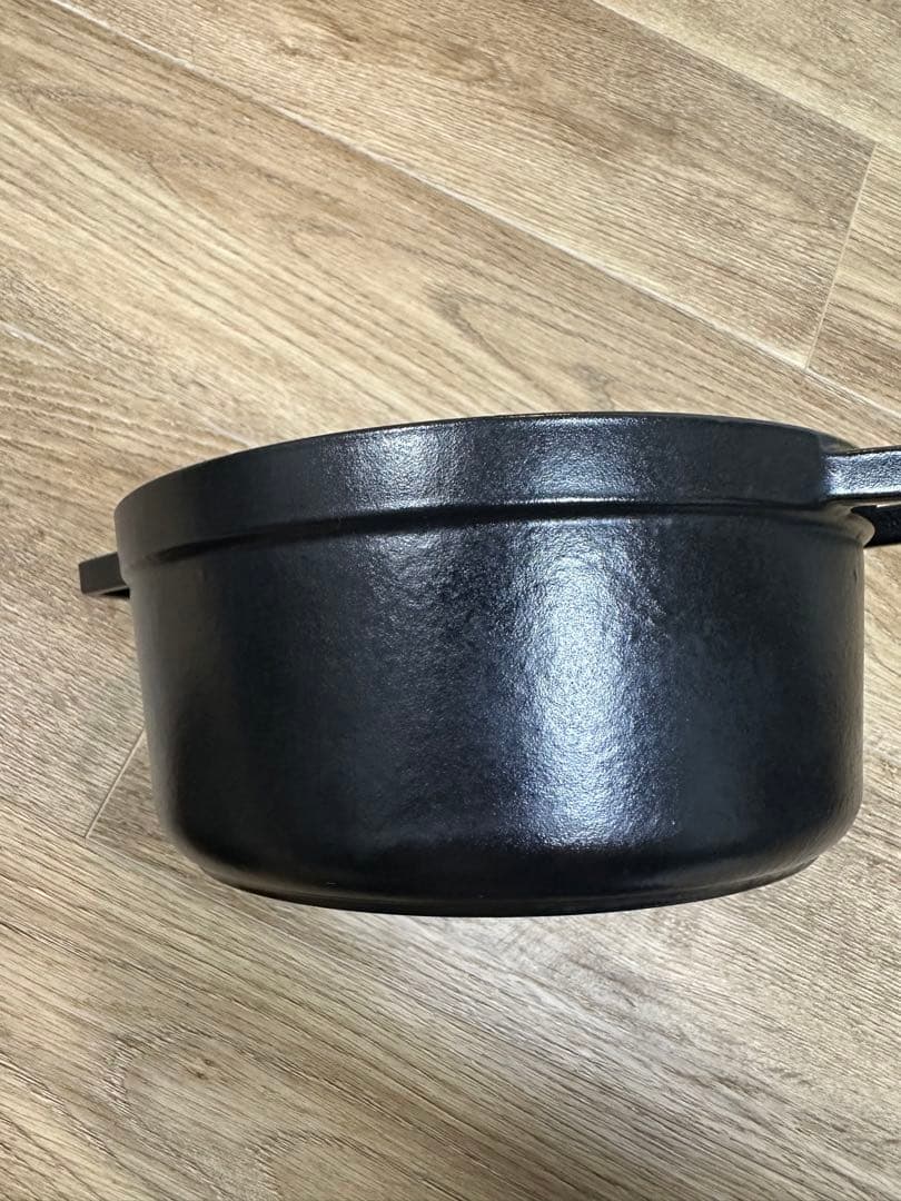 STAUB ココットラウンド ブラック 18cm