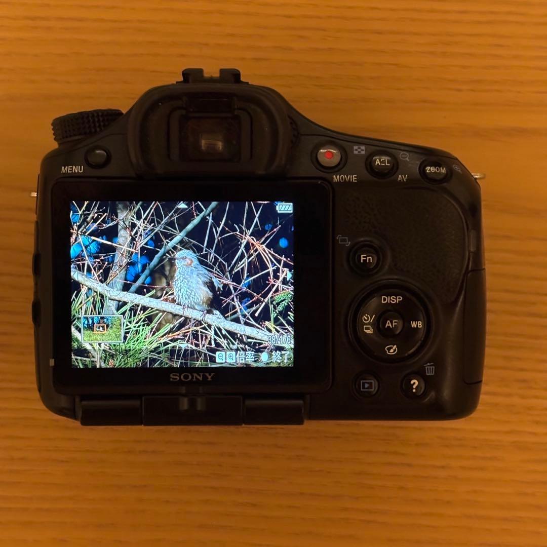 美品　SONY α57 デジタル一眼カメラ