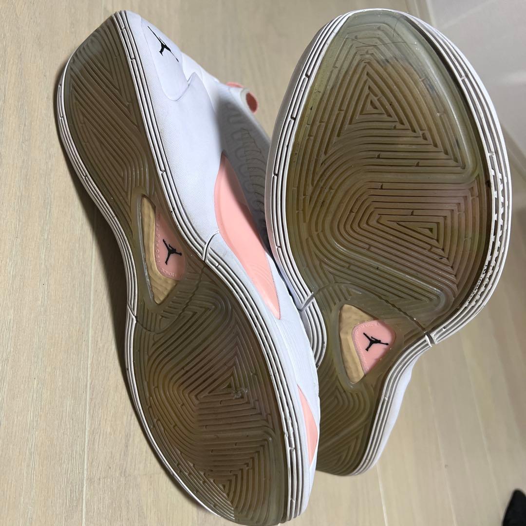 Jordan ルカ　バスケットボールシューズ ホワイト/ピンク‼️値下げしました‼️