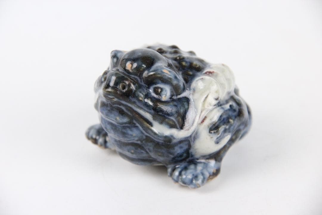 唐物　陶製 置物 蛙 蟾蜍 青白釉 茶道具　古陶 陶彫 FF01-05