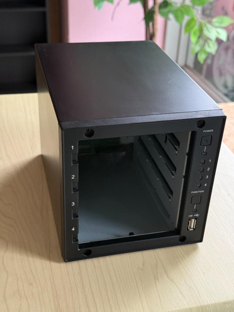 BUFFALO Link Station NAS LS-QVL ②