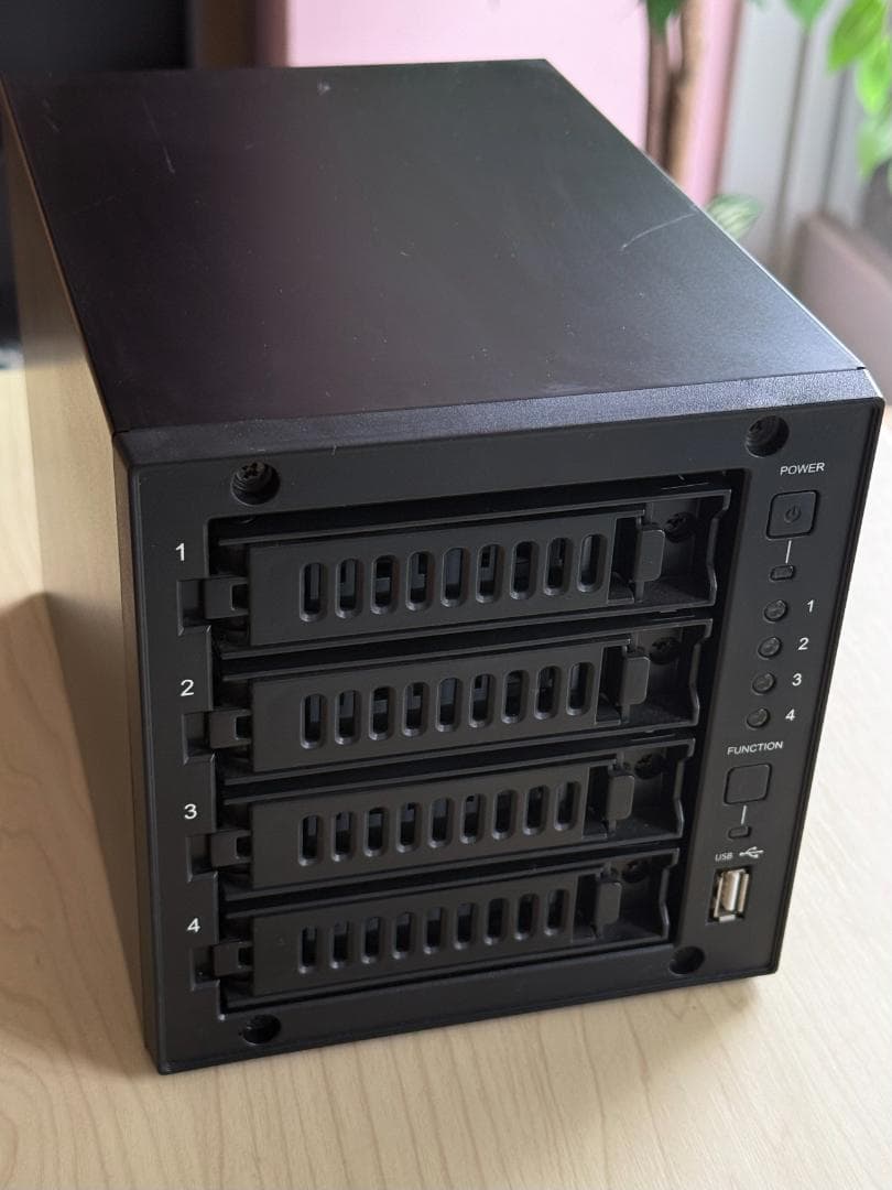 BUFFALO Link Station NAS LS-QVL ②