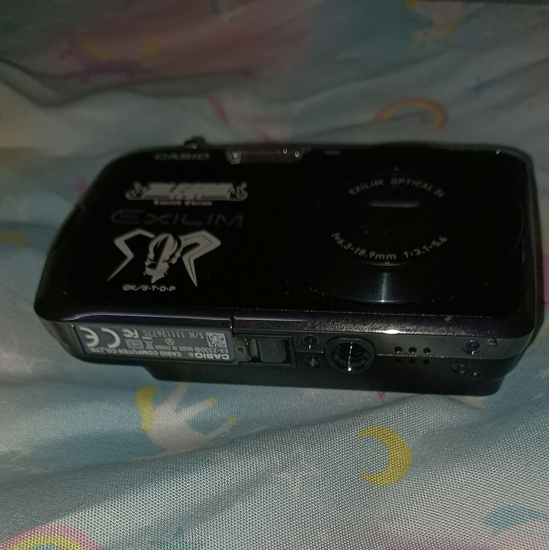 CASIO EXILIM ex-z330 ブリーチ　BLEACH ジャンク