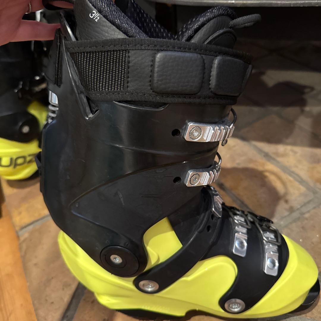 UPZスノーボードアルペンブーツ4/4.5/5 258/279mm RC 10